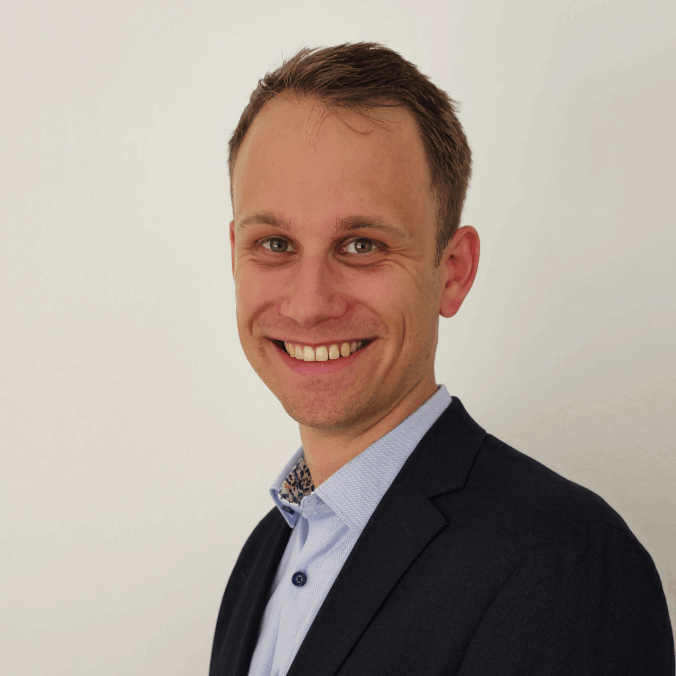 Dr. Sebastian Hentschel
